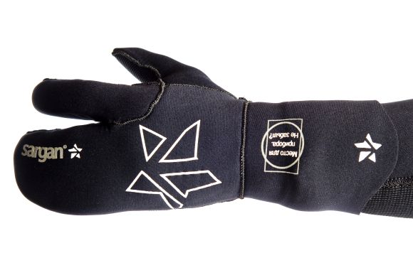  Sargan 9 , 3-      ,     .