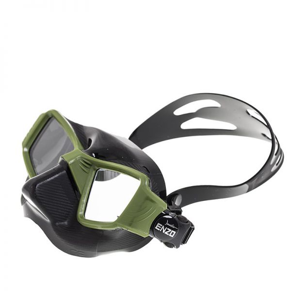  Marlin Enzo Green   ,        .