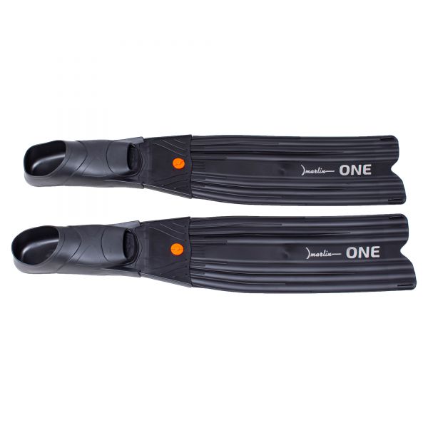   Marlin One Black   ,        .