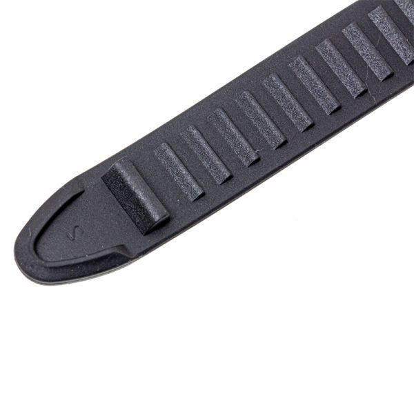    Marlin Grand, Cayman Black   ,        .