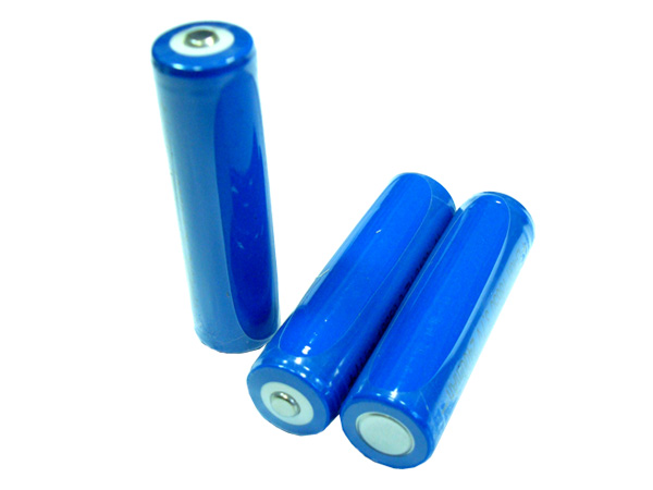  18650   "", "" 3.7v , 2200maH SARGAN   ,     .