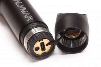  Salvimar BLAST 1200 , 1 , 1  18650   ,     .