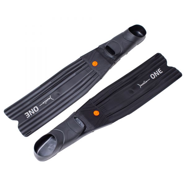   Marlin One Black   ,        .