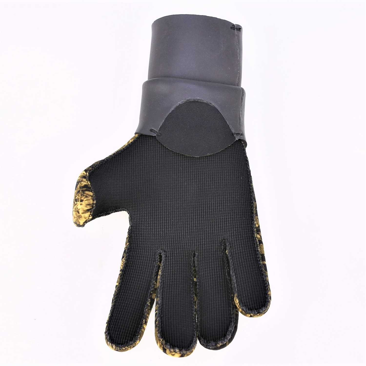 �������� Sargan ����� ���� 4,5 ��