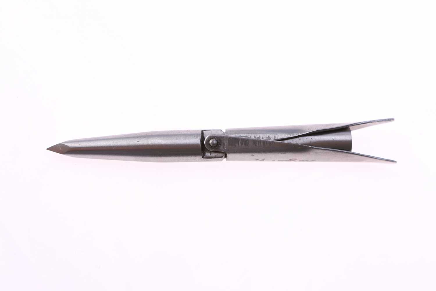 ���������� ������ �������� 3 ����� � ����� ��������.