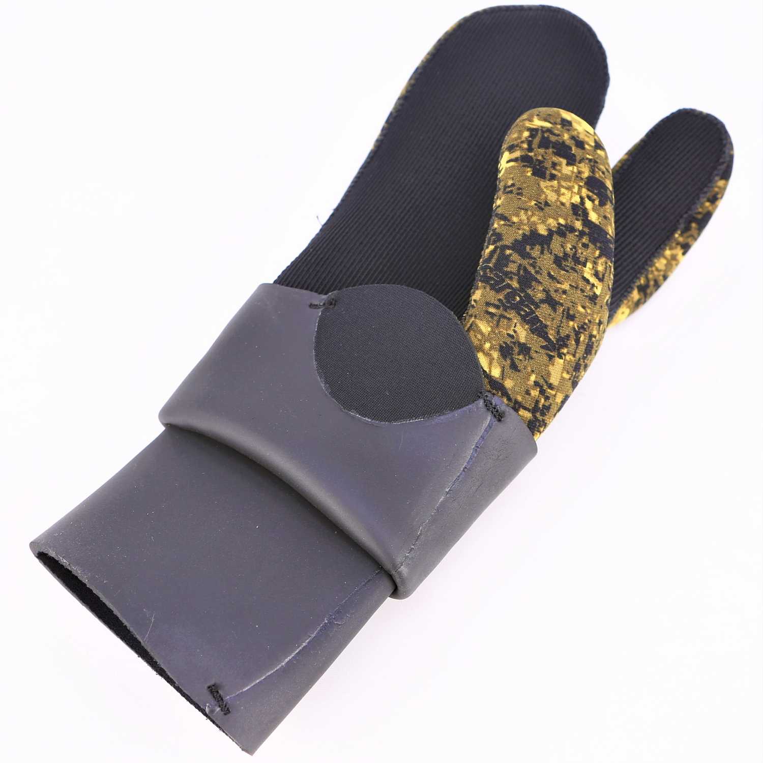 ������� Sargan ����� �������� 7 ��, 3-����� ����