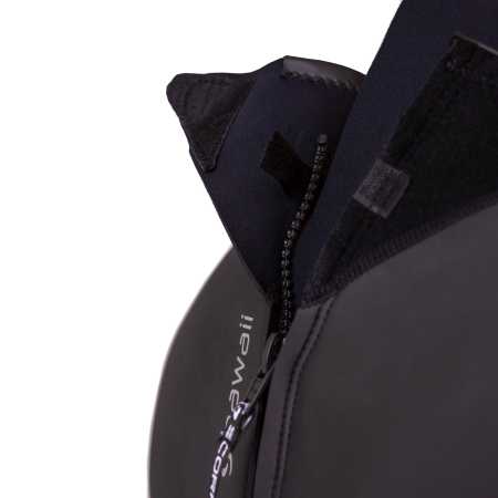 ����������� Scorpena Hawaii Shorty ������� ��� ��������� �����, ������ � ��������� �������� �������.��