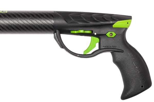   Salvimar Predathor Dark Side 75    ,        .