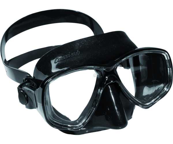 ����� MAREA ������ ������� ������ ����� Cressi ��� ��������� �����, ������ � ��������� �������� �������.��