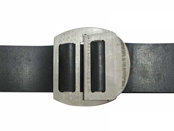   Scorpena D,  .    ,        .